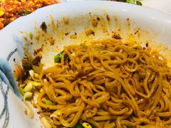 -楼兰古丽·新疆拌面·清真(华阳城店)