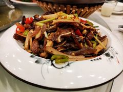 -鑫皇朝酒店(建设一路店)