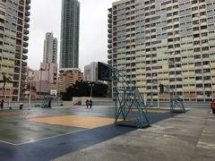 -彩虹村