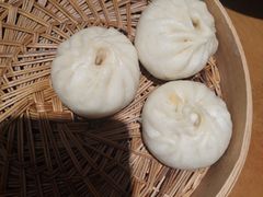 土猪肉老面小笼包-坊门老街(宜山路店)