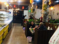 -90后余小姐烤尚宫自助火锅烤肉(新爵路店)