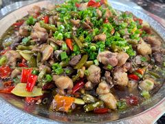 -廖哥泡椒兔(峨眉店)