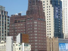 从上海美术馆眺望国际饭店-上海国际饭店