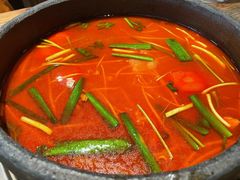 -贵厨酸汤牛肉(花果园国际中心店)