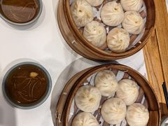 -馋三尺蟹粉小笼(人民广场店)