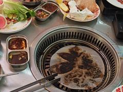 -哈哈碳都·牛肋条无限自助烤肉(宝龙店)