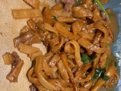 -潮界(LU·ONE凯德晶萃广场店)