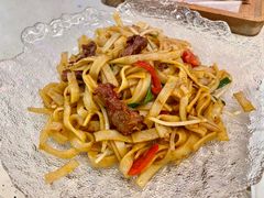 湿炒牛河-白仁仔· 活烤海鲜 宵夜(豫园店)