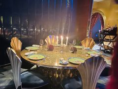 -迪拜帆船酒店海底餐厅