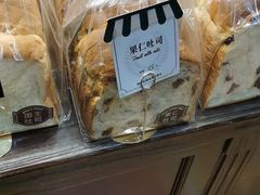 -红跑车蛋糕世界(清江路店)