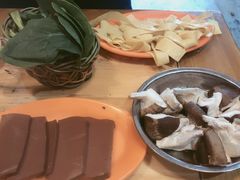 -范贤光鸡公煲(平乐园总店)