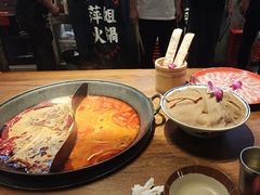 -萍姐火锅·公路夜市(武汉首店)