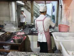 -正宗杨记普洱酸醋米线(总店)
