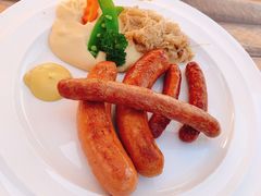 -LENBACH兰巴赫西餐啤酒坊(大连东港店)