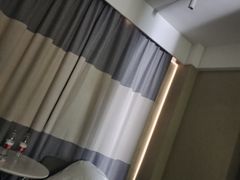 -宜必思酒店(青岛五四广场宁夏路地铁站店)