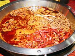 -谭鸭血老火锅(远大购物广场店)