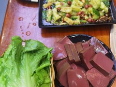 -曹丞相·地锅鸡·地锅鱼(武林店)