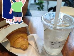 原味可颂-Seesaw Coffee(上海尚悦湾店)
