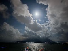 -城墙外BAR