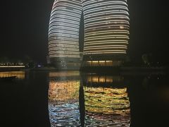 -湖州太湖旅游度假区-月亮广场