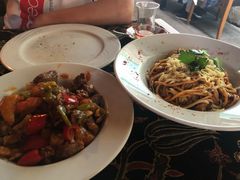 -Old Ottoman Cafe & Restaurant