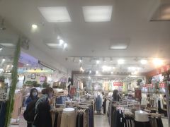 -龙翔服饰城(龙翔大厦店)