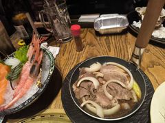 -肉魁屋·烧肉·烧鸟·酒场(高新店)
