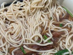 -李先生牛肉面大王(成都东站西广场店)