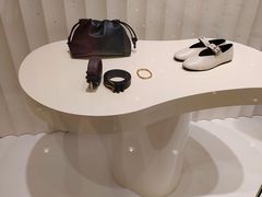 -COS(月星环球港店)