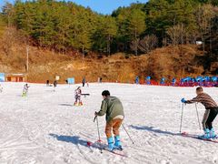 -大别山南武当滑雪场
