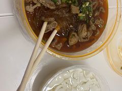 -中山牛肉肥肠粉面馆(军工社区店)
