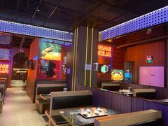 大堂-胖哥俩肉蟹煲(长沙高铁吾悦广场店)