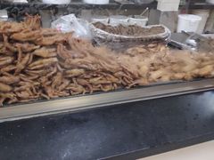 -震九州熟食(凯旋路店)