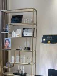 -SKIN·K肌肤唤醒中心