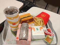 -麦当劳(中唱大厦店)