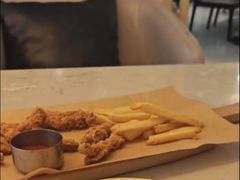 -必胜客(砂之船中东奥莱店)
