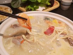 -旺晖本帮骨头煲·深夜火锅(梅园路店)