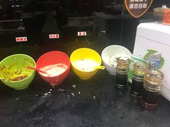 -张亮麻辣烫(三亚商品街店)