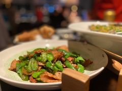 -凤凰湘语·海派湘菜(浦东旗舰店)