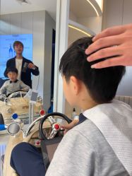 -PE SALON