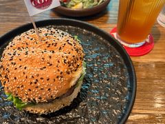 经典牛肉汉堡-FAT COW(静安寺店)