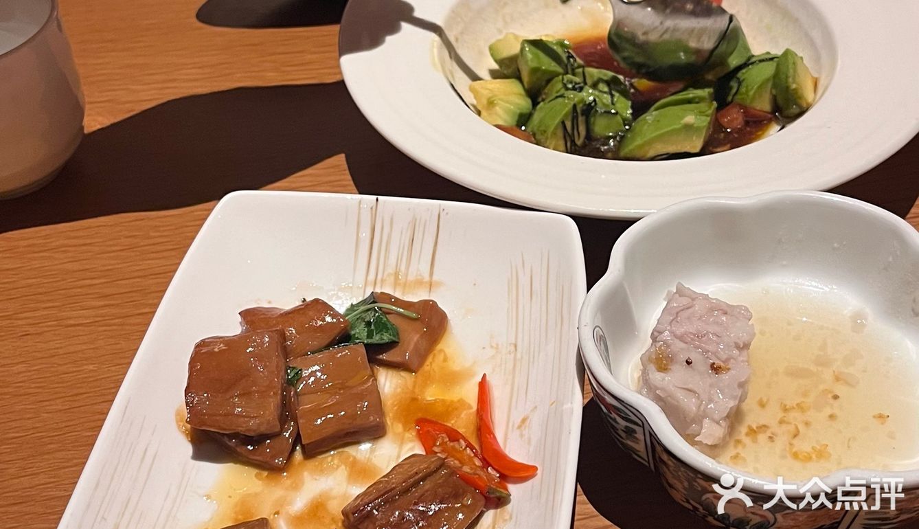 孩子们昨天来过以后今天一听说吃素都高兴地连连赞同