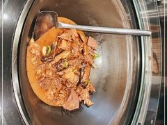 -挂旗柴锅鸡(蚌山区嘉年华店)