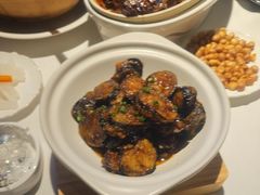 -八府香鸭·啫啫煲(华山路店)