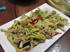 -鲁南仔·滕州炒鸡(经三路店)