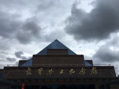 -上海市龙华烈士陵园