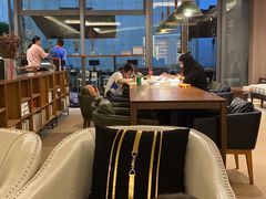 -YUISHINCOFFEE(愈欣咖啡石岩店)