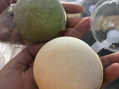 -蜜蜂小象·榴莲千层蛋糕(时代汇11栋店)