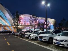 -融创茂-停车场