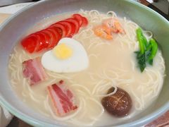 -荷风细雨·中国茶宴(世纪大道店)
